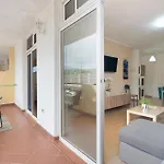 Apartmento Palace Playa Paraiso 度假居 阿德耶