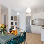 Apartmento Palace Playa Paraiso בית נופש